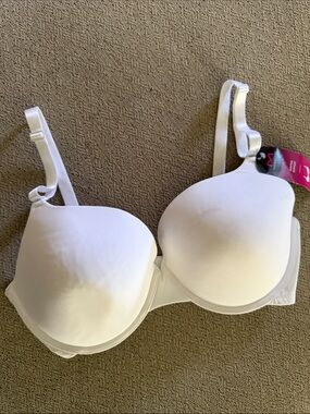 NWT Maidenform Shaping Support White Everyday T-Shirt Bra size 38DD